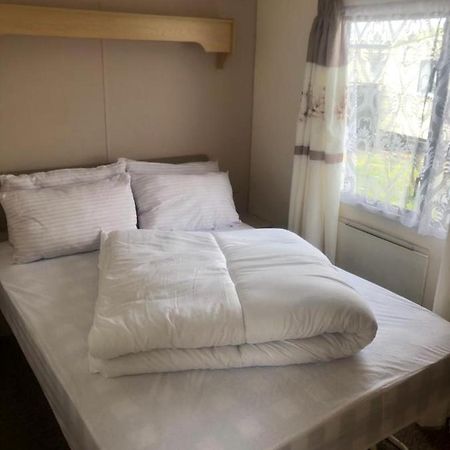 A4 The Chase 6 Berth Pet Friendly Caravan With Decking Ingoldmells Εξωτερικό φωτογραφία