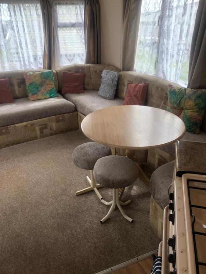 A4 The Chase 6 Berth Pet Friendly Caravan With Decking Ingoldmells Εξωτερικό φωτογραφία